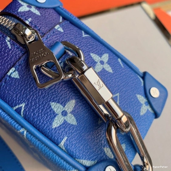 VUITTON LOUIS SOFT TRUNK 0819